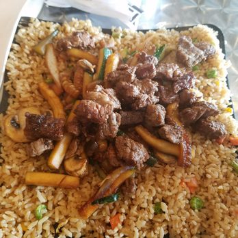 Chop Chop signature dishes Teri Chicken
Three Meat Combo
Spicy Wontons
